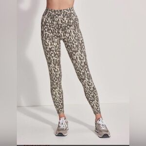 Varley Move Leggings Green Animal Print